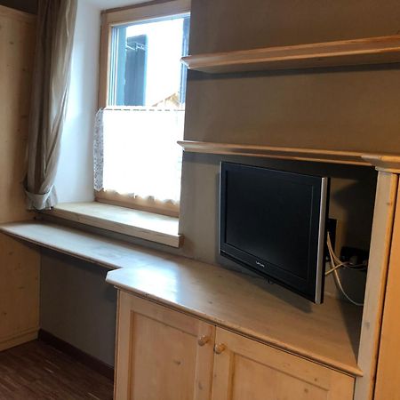Cronox Mini Apartments 리비뇨 외부 사진